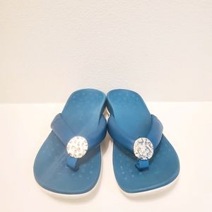 Vionic Lida Womens Blue Silver Medallion Dressy Casual Flip Flop NWOT